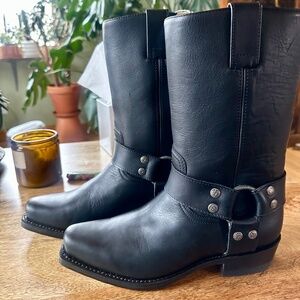 Harness Boots -Dandelie